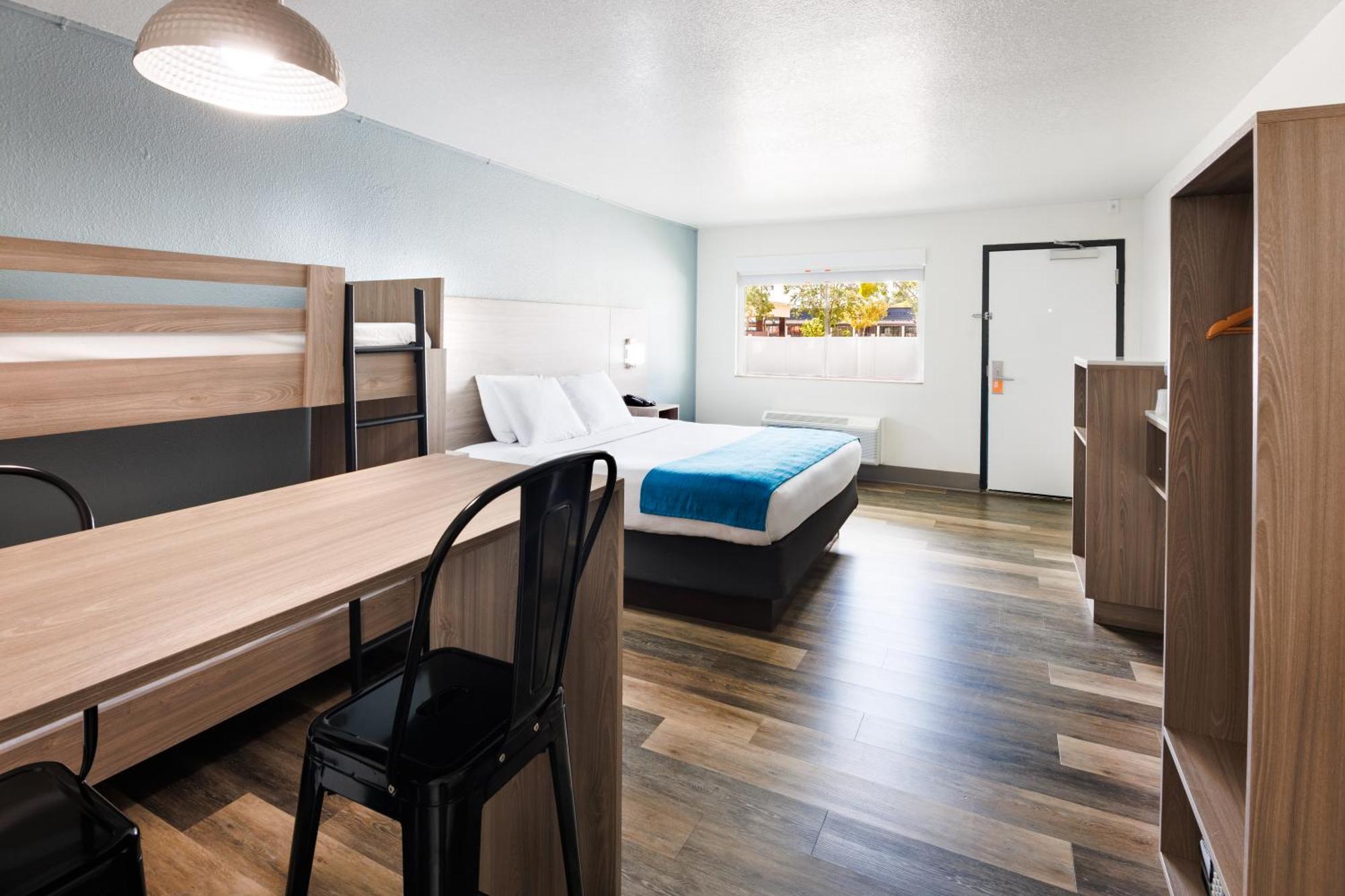 Family King Interior View Newly Renovated