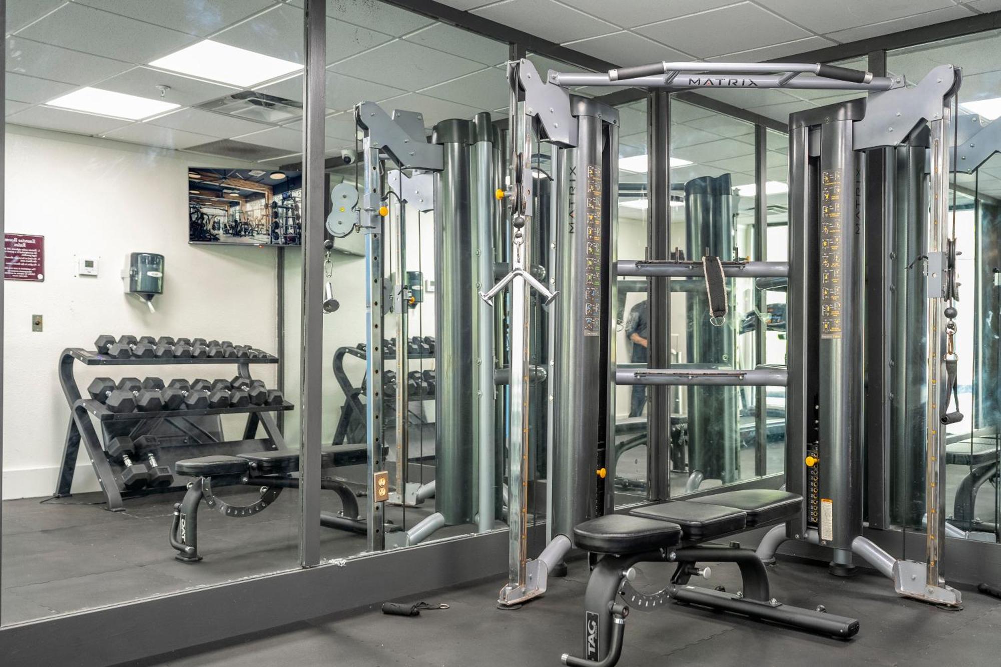 Two-Bedroom Apartment Lake View