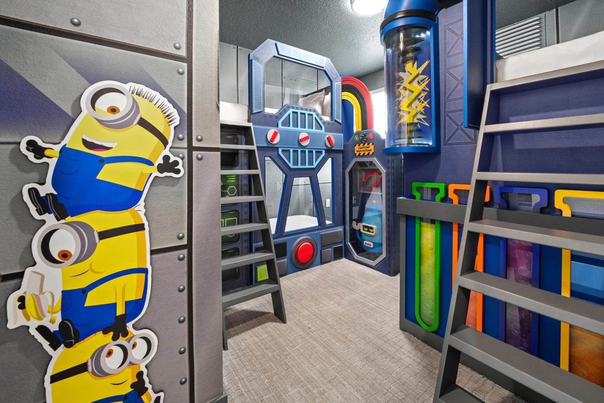 6 Bedroom Estate Private Pool Kitchen Theater & Arcade