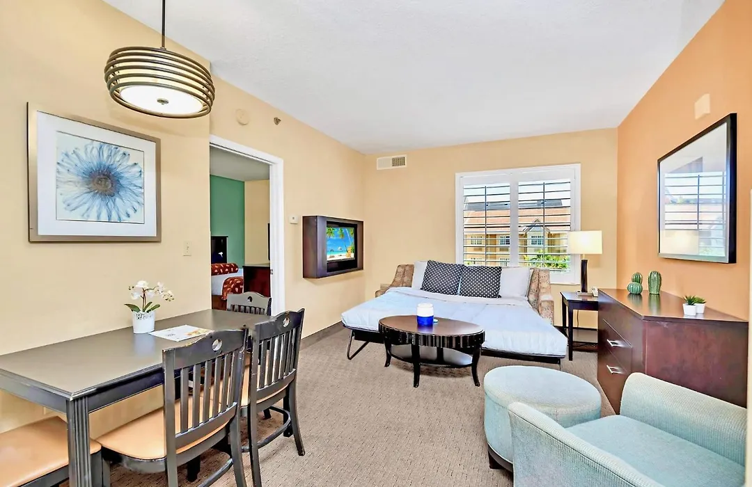Near Disney King Bed Condo Unit - Pool & Hot Tub-1