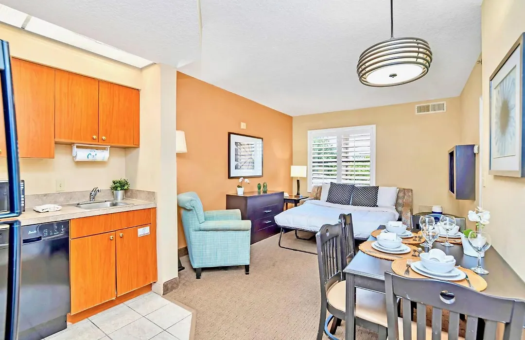 Modern Condo With Pool & Hot Tub - Universal Studios-1