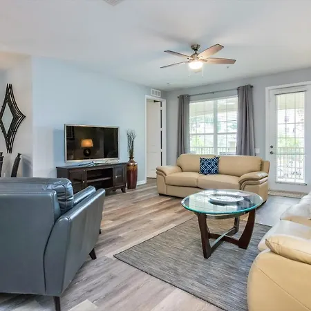Beautiful Condo W Private Balcony Near Universal-2