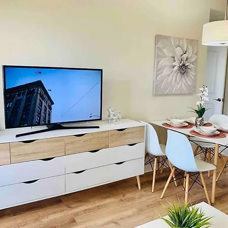 Walking Distance From Universal One Bedroom Resort-2