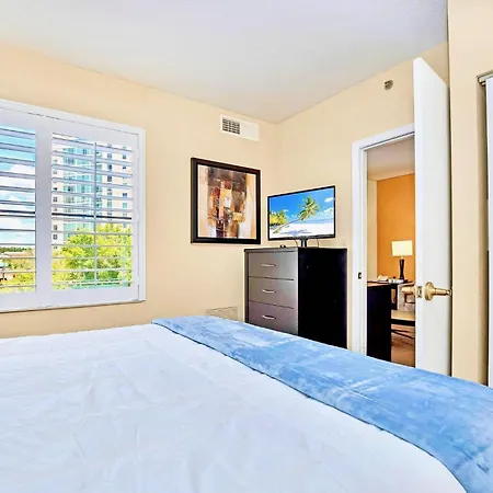 Condo W Pool Hot Tub - Near Universal Studio-2