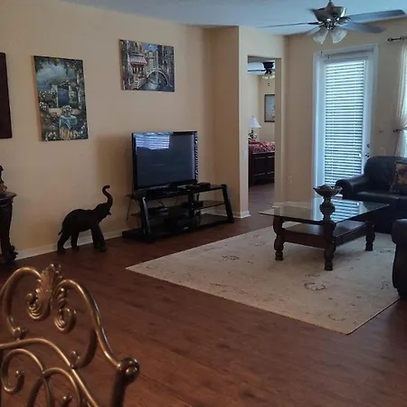 Executive 3 Bedroom Villa At Universal,Convention Center, Vista Cay-2