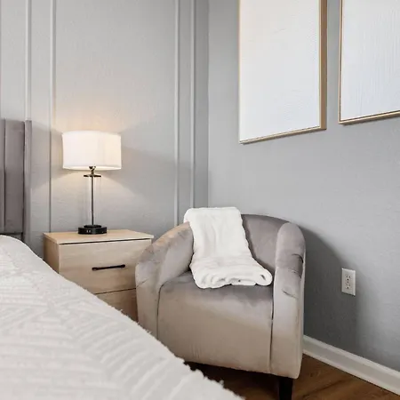 Renovated Condo With Themed Room - 2 Miles To Disney - Windsor Hills-2