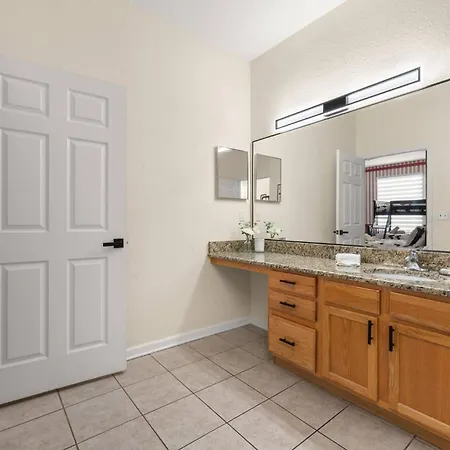 Renovated Condo With Themed Room - 2 Miles To Disney - Windsor Hills-3