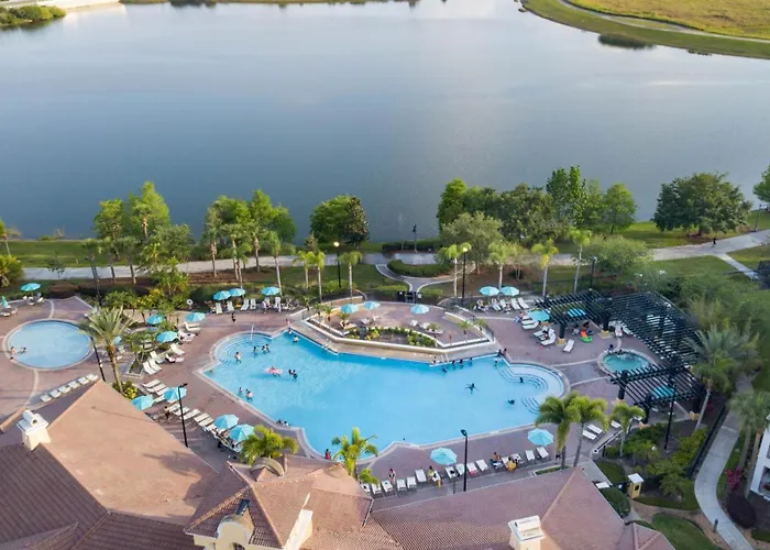 Disney Parks- International Dr - Orlando Luxury Condominium- Fully Equipped - 3Bed & 2 Bath-