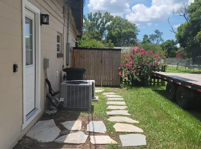 Cozy Studio Apt Orlando