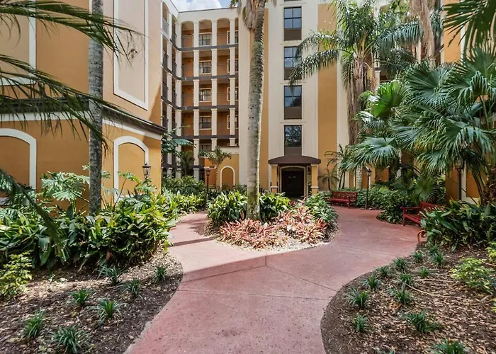 Designer Corner Suite 3Br/2Ba - Disney, Universal, Convention Center & Seaworld Orlando