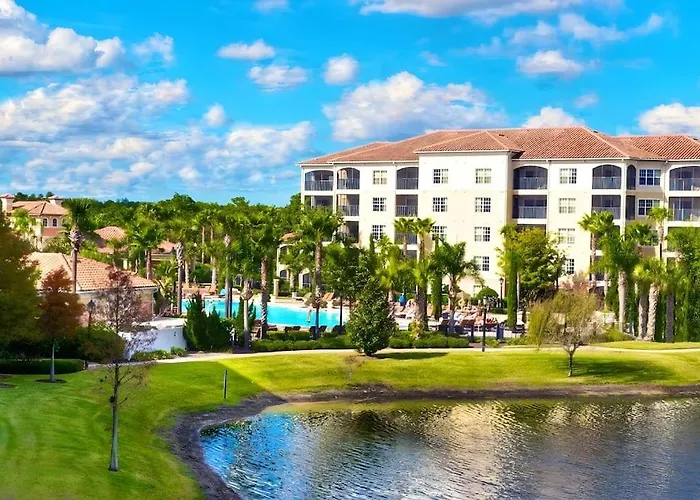 Entire Rental 3-Br Minutes From Disney X8 Hot Tub Apartment 2204 Orlando