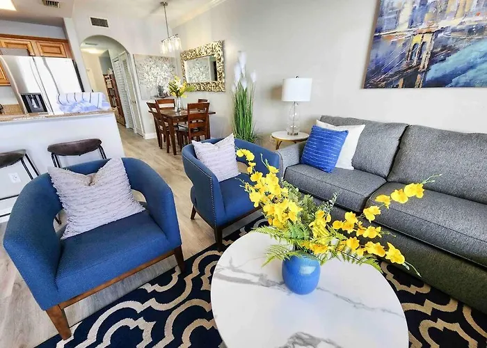 Lakeview Newly Renovated Condo Near Disney Orlando