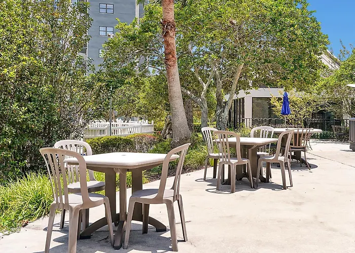 Cozy Condo On International Dr. Near Universal Studios Orlando