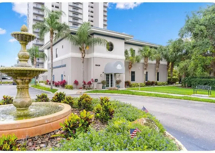 Scenic View Condo Near Disney Orlando