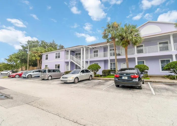 Huge Screened Patio That Overlooks Lake Buck, Near Famous Attractions!! Orlando